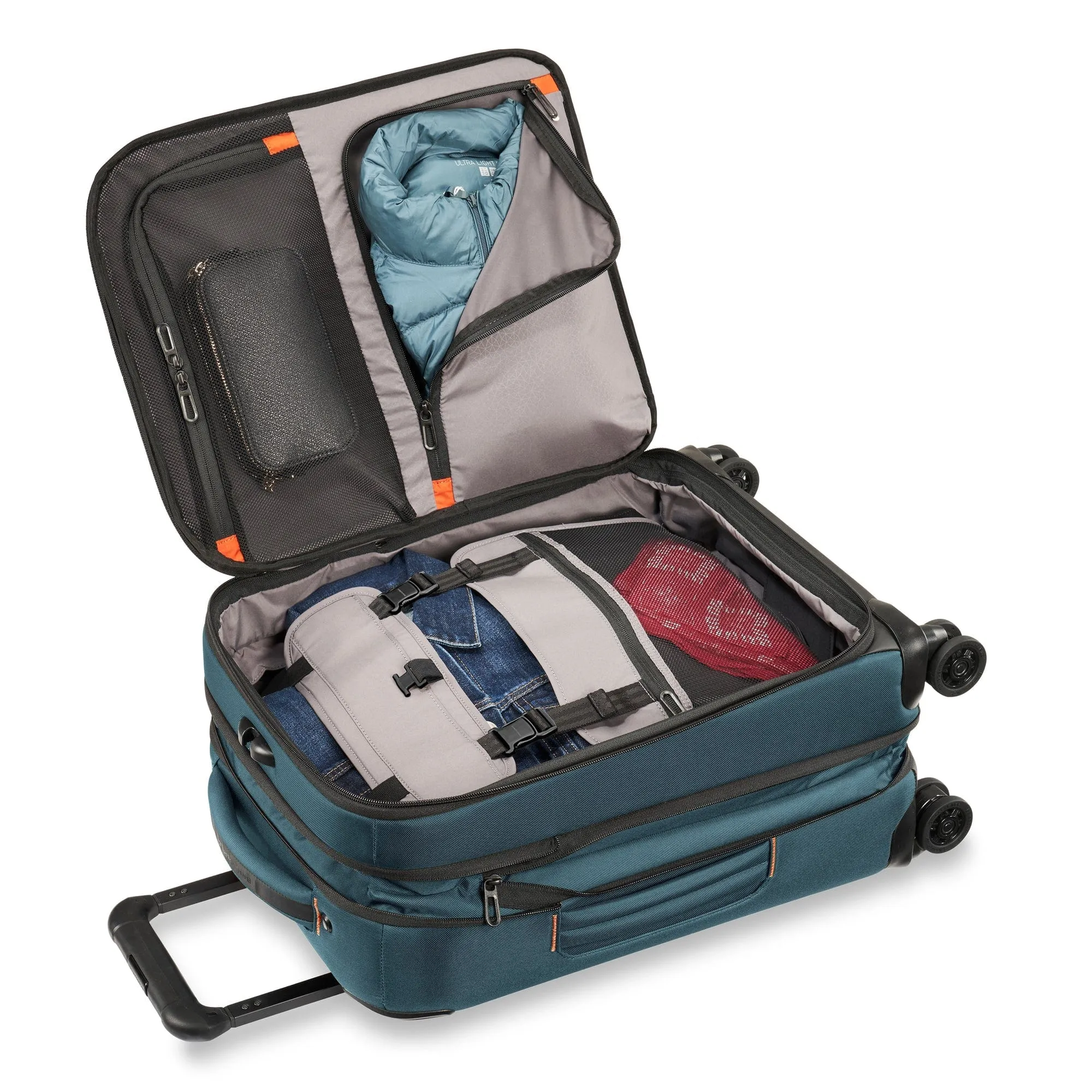 Briggs & Riley International 53cm Carry-On Expandable Spinner in Ocean