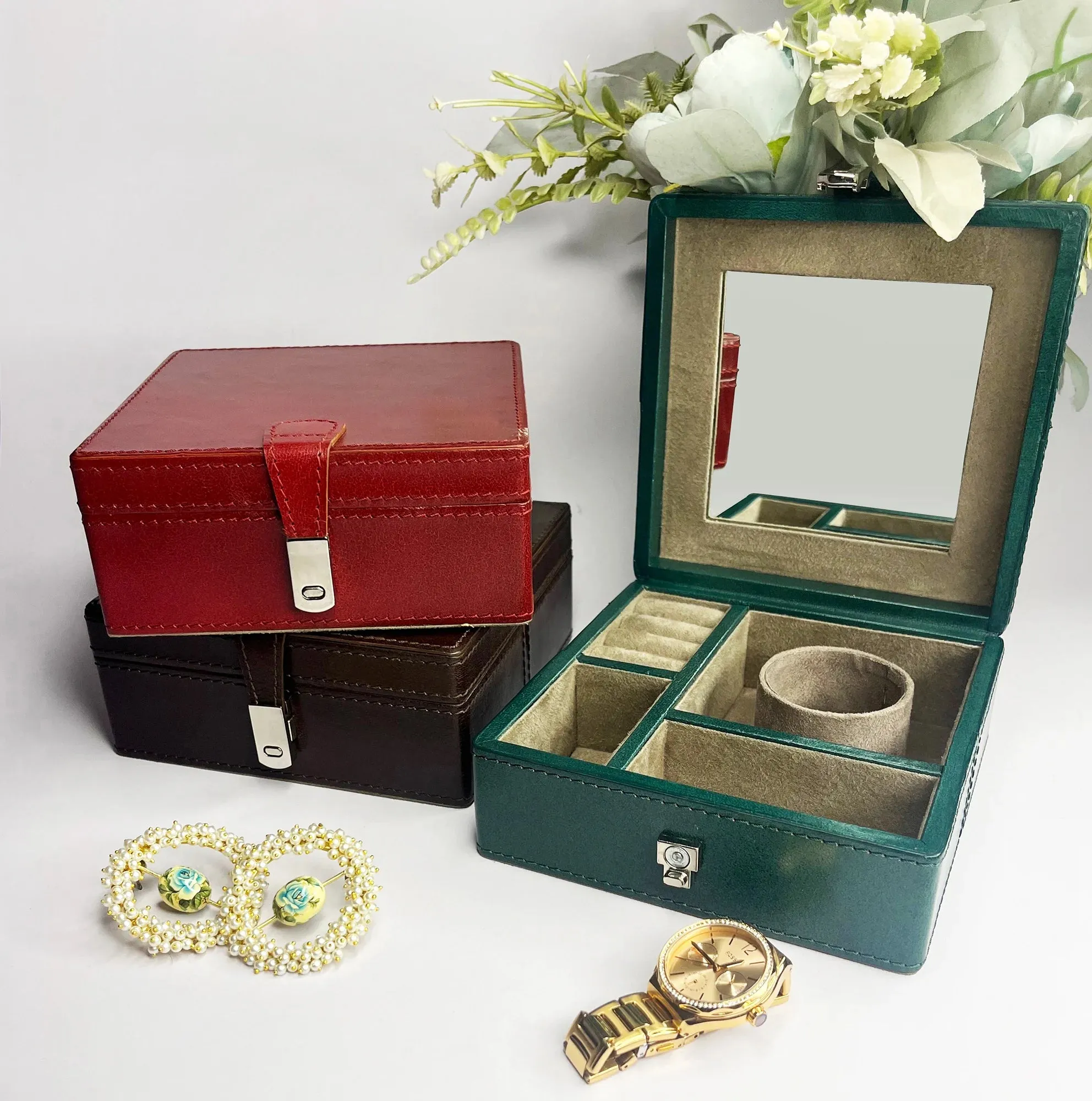 Divine Leather Jewelry Box - Green