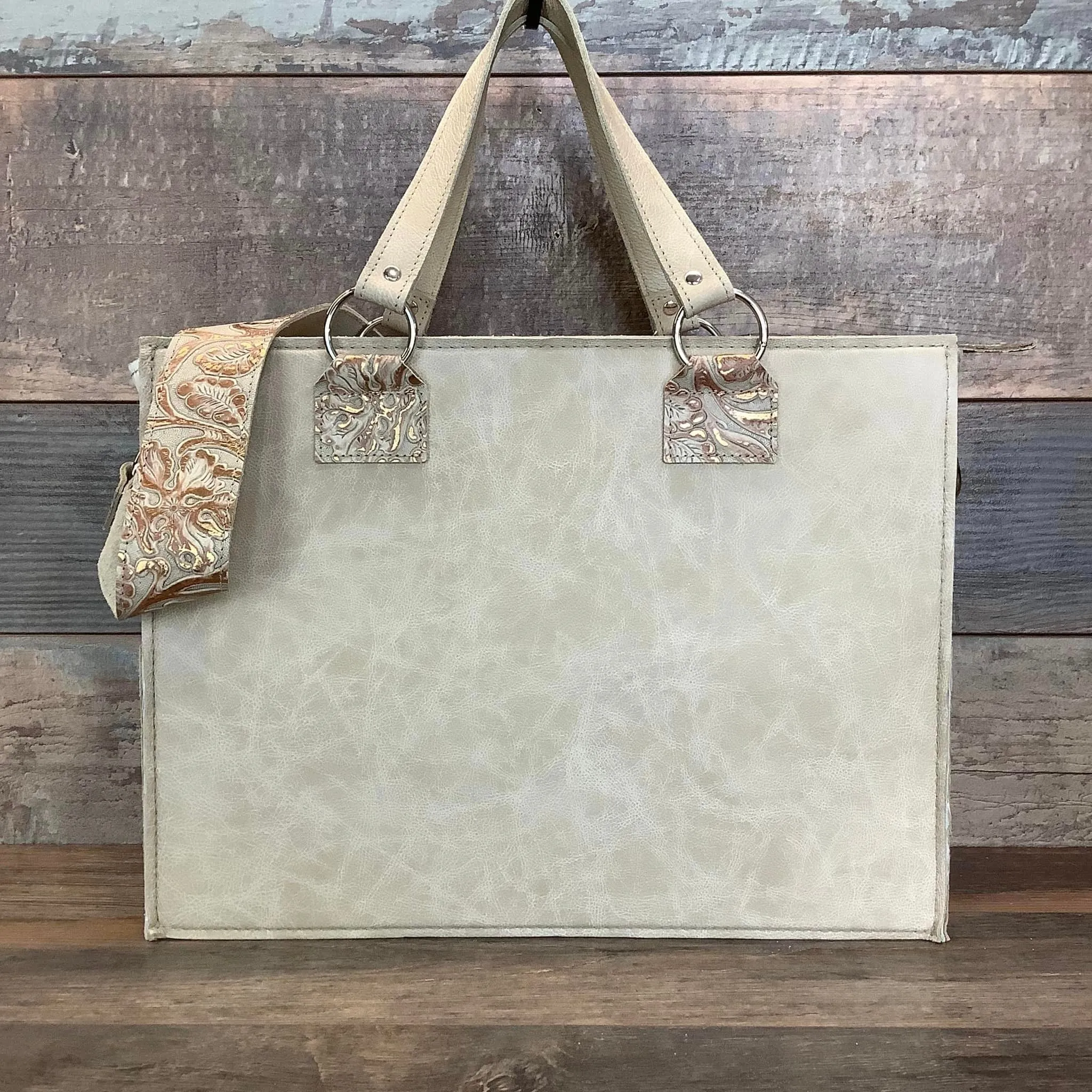 Get Outta Town Hybrid Tote #51240