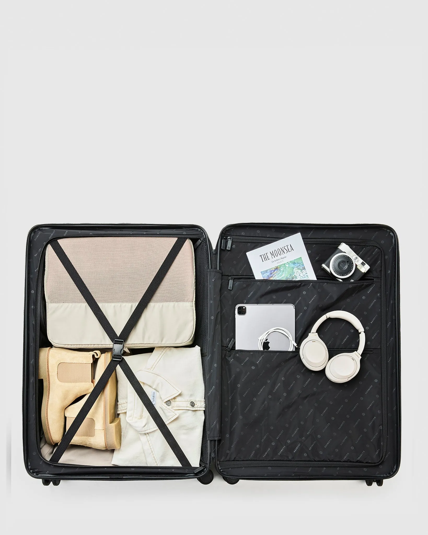 Large Check In Suitcase - Onyx Black