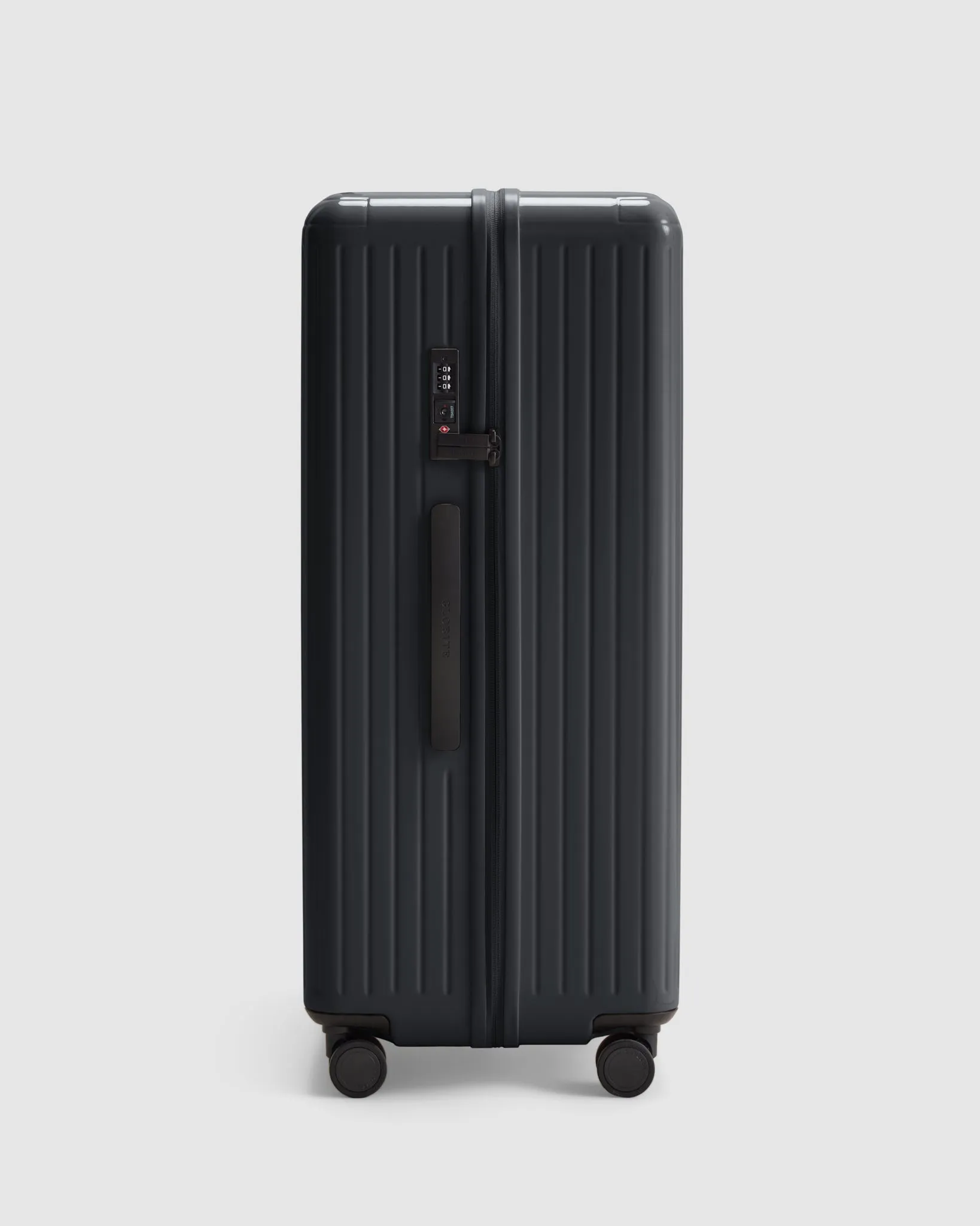 Large Check In Suitcase - Onyx Black