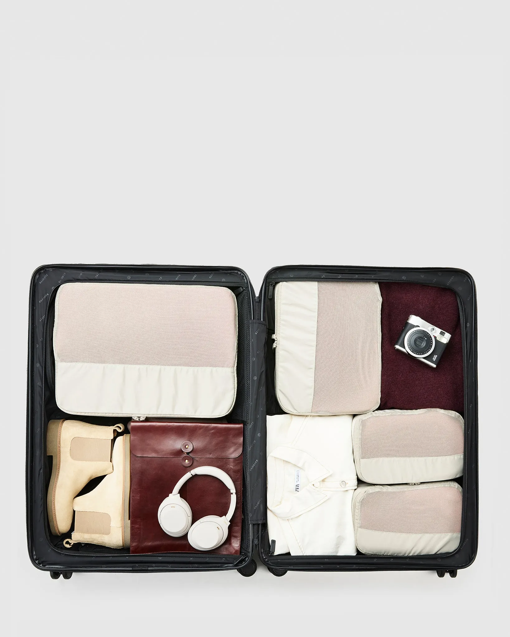 Large Check In Suitcase - Onyx Black