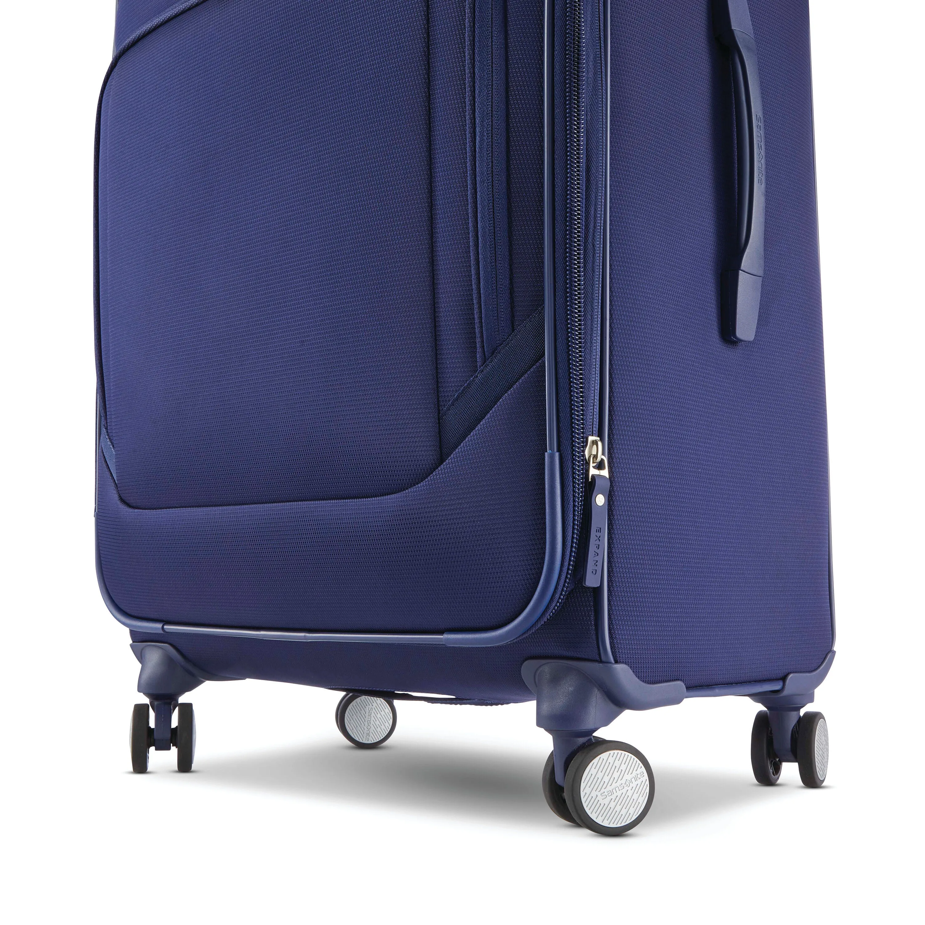 Samsonite Ascentra Medium Expandable Spinner