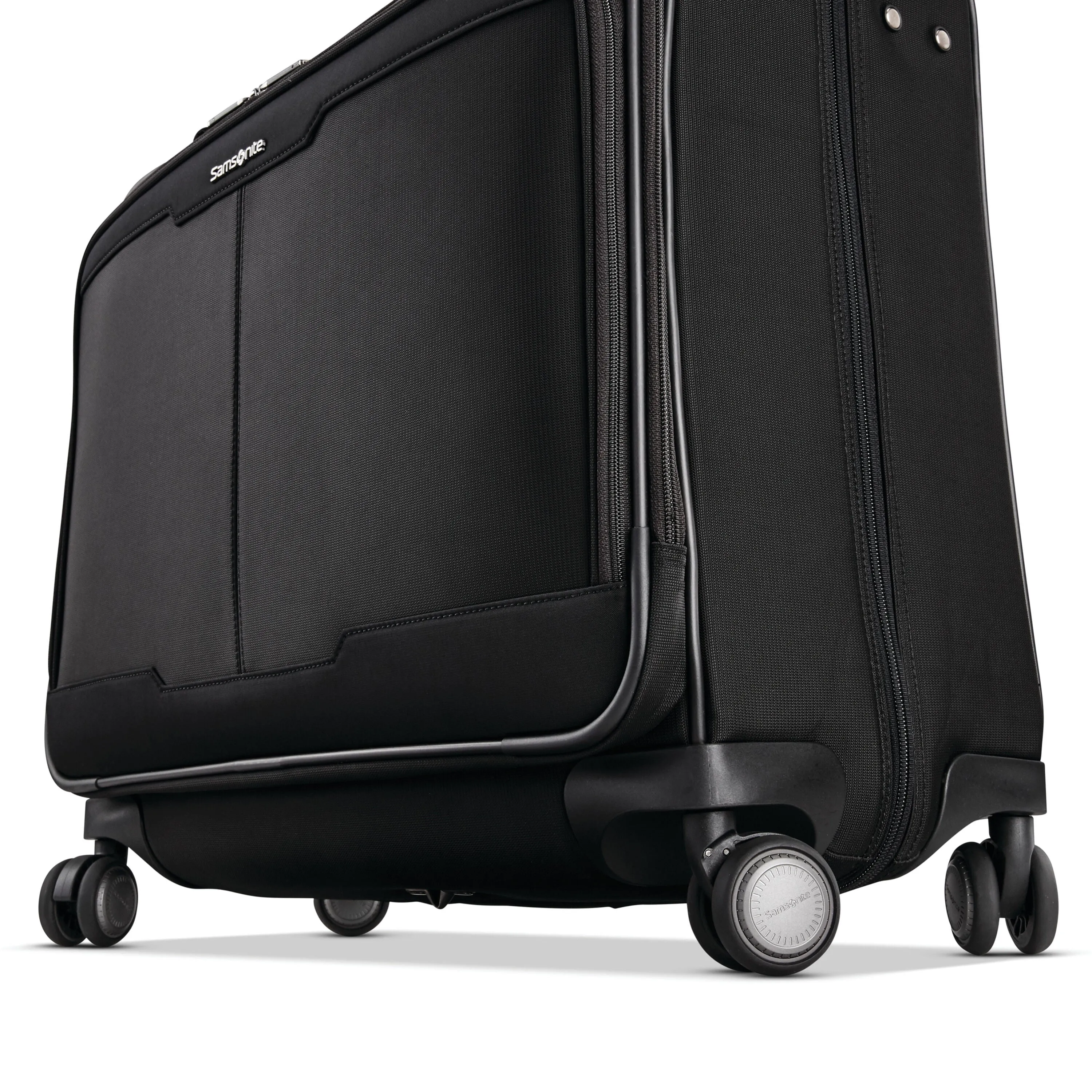 Samsonite Silhouette 17 Spinner Garment Bag